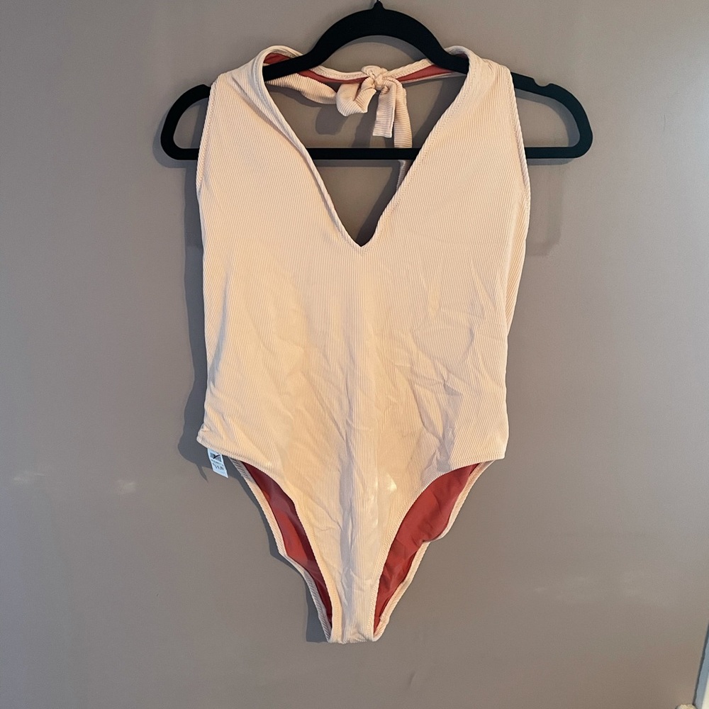 NWT American Eagle XL one piece bathing suit